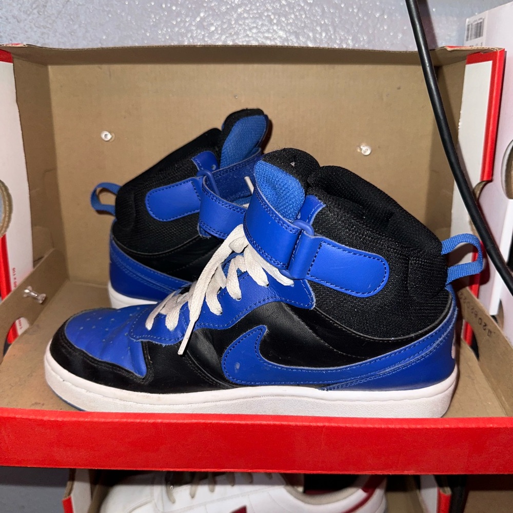 Nike Kids High-Top Sneakers - Black and Blue